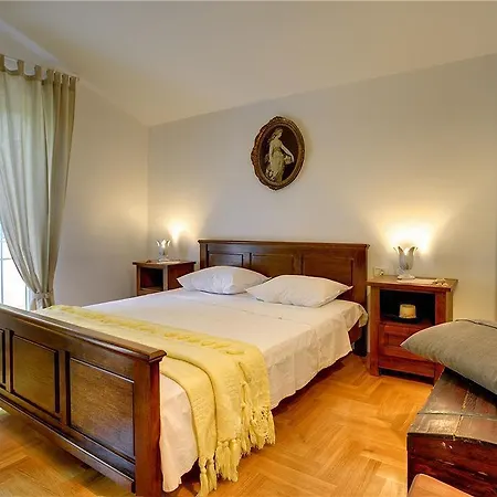 Holiday home Holiday Home Villa Luna Marcana