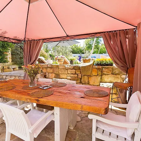 Holiday Home Villa Luna Holiday home Marcana