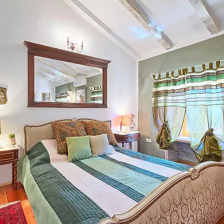 Holiday Home Villa Luna * Marcana