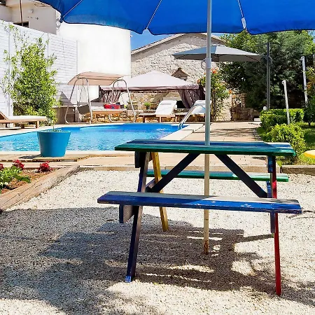 Holiday Home Villa Luna Дом отдыха *