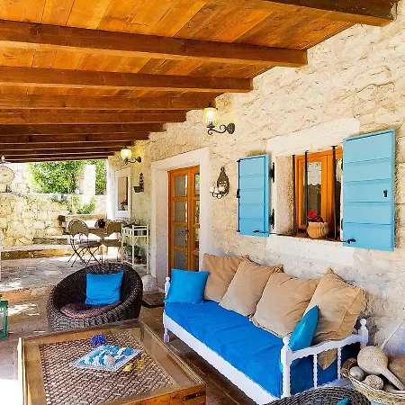 Holiday Home Villa Luna *